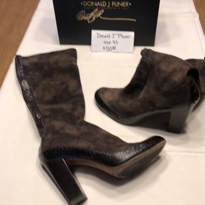 Donald J Pliner Suede/Leather boots